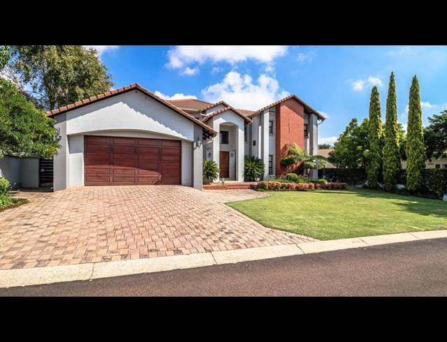 3 BEDROOM HOUSE FOR SALE IN MIDLANDS ESTATE